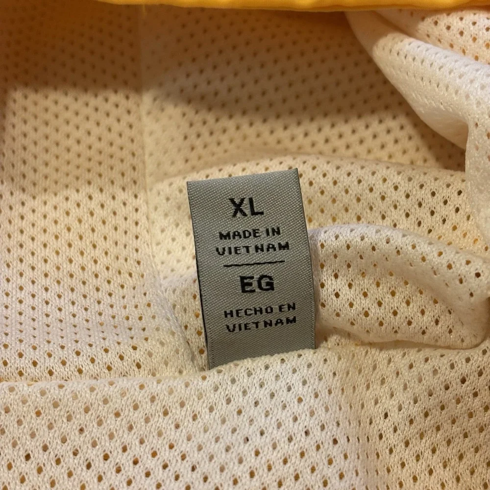 Levi's Hooded Rain Jacket Men's XL Yellow Windbreaker Jacket Full Zip Utility - Picture 12 of 15